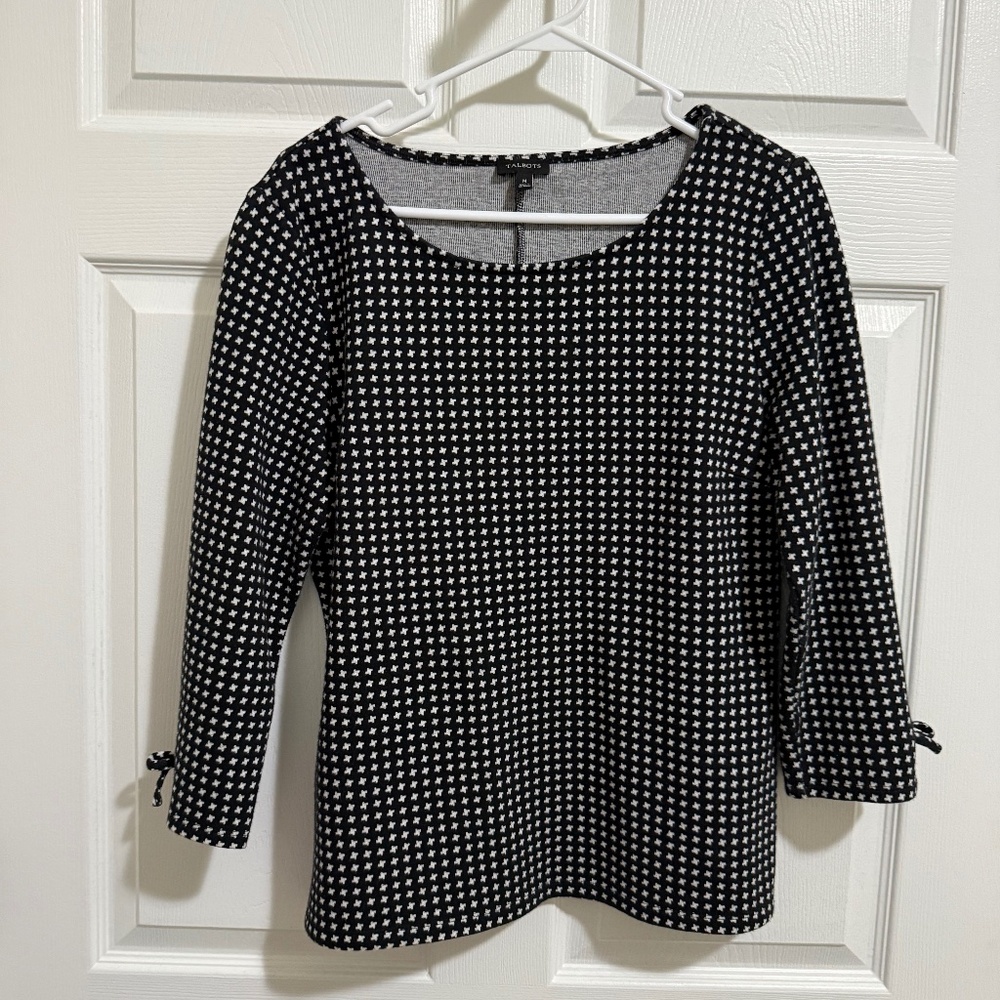 Black and white sweater